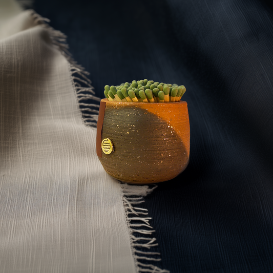 Evening Holder